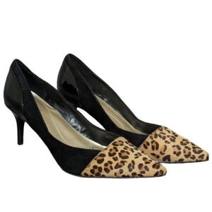 Tahari two tone suede 3 inch pump. Size 8.5